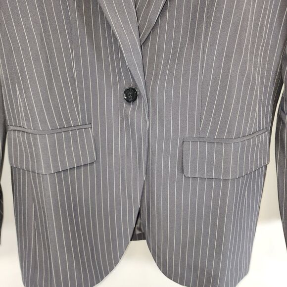 NWT Banana Republic Grey Pinstripe Suit Jacket Blazer Size 4 - Picture 3 of 7
